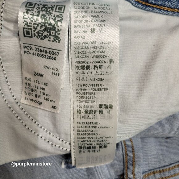 Levi's Classic Bermuda Shorts 24 W High Rise Tummy Control Medium Light Wash - Picture 6 of 13